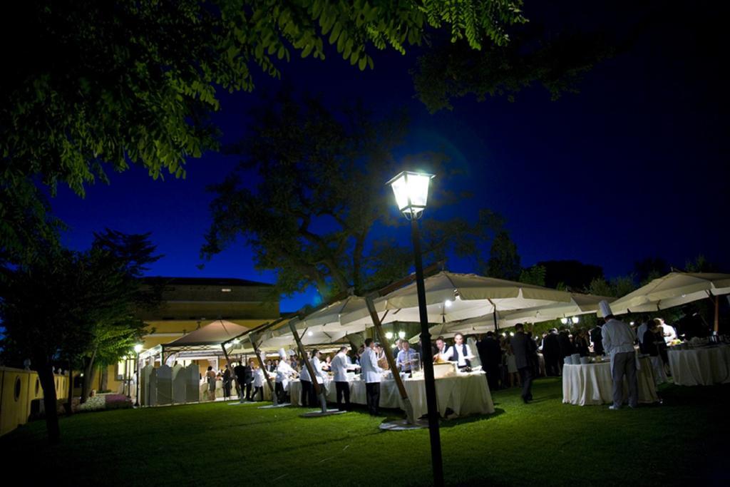 Hotel Villa Fiorita Giulianova Dış mekan fotoğraf